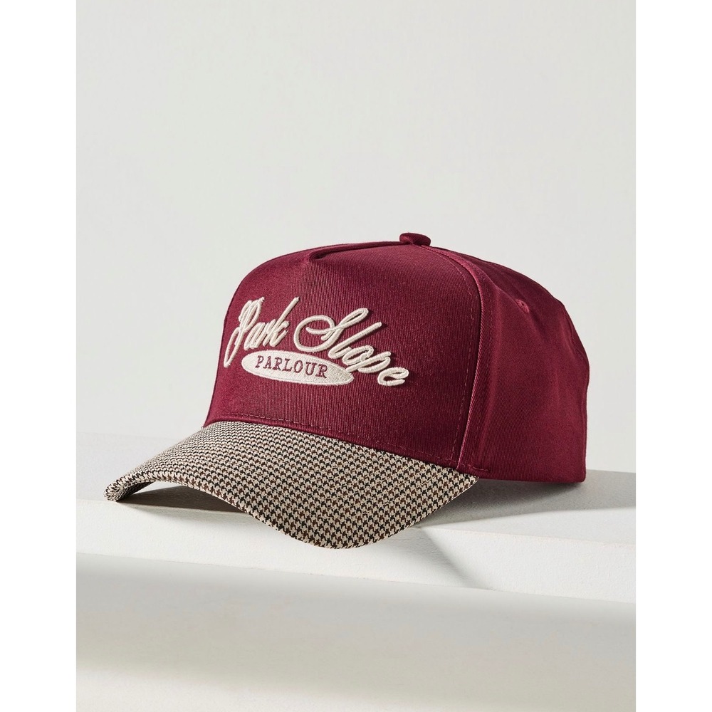 Anthropologie Park Slope Parlour Burgundy‎ Houndstooth Trucker Hat NWT